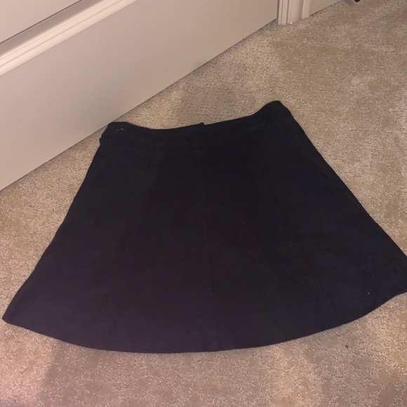 Suede,black,button skirt,Abercrombie&Fitch,Size0 - Picture 2 of 3